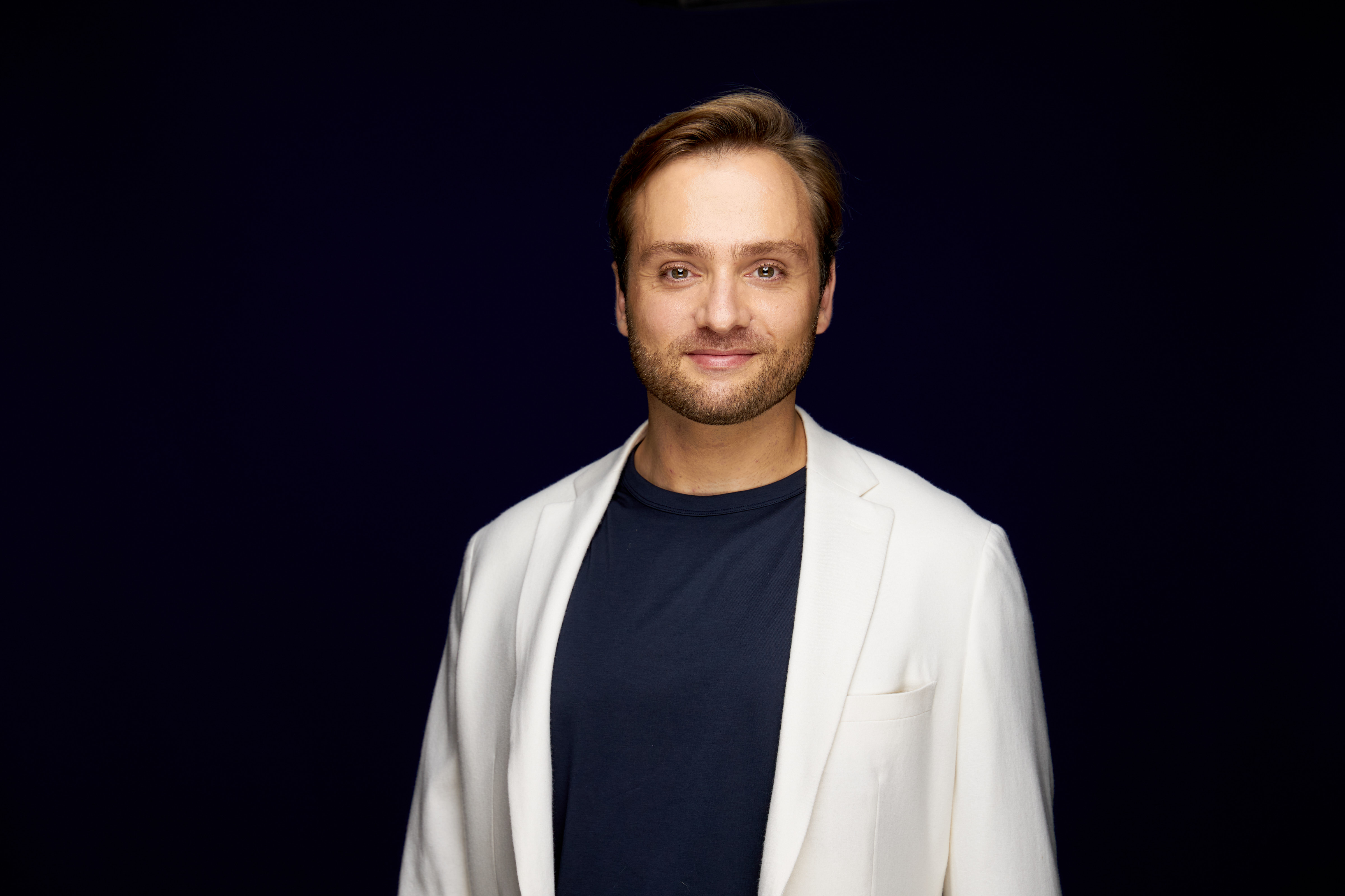 Editorial portrait of Dr. Sven Jungmann